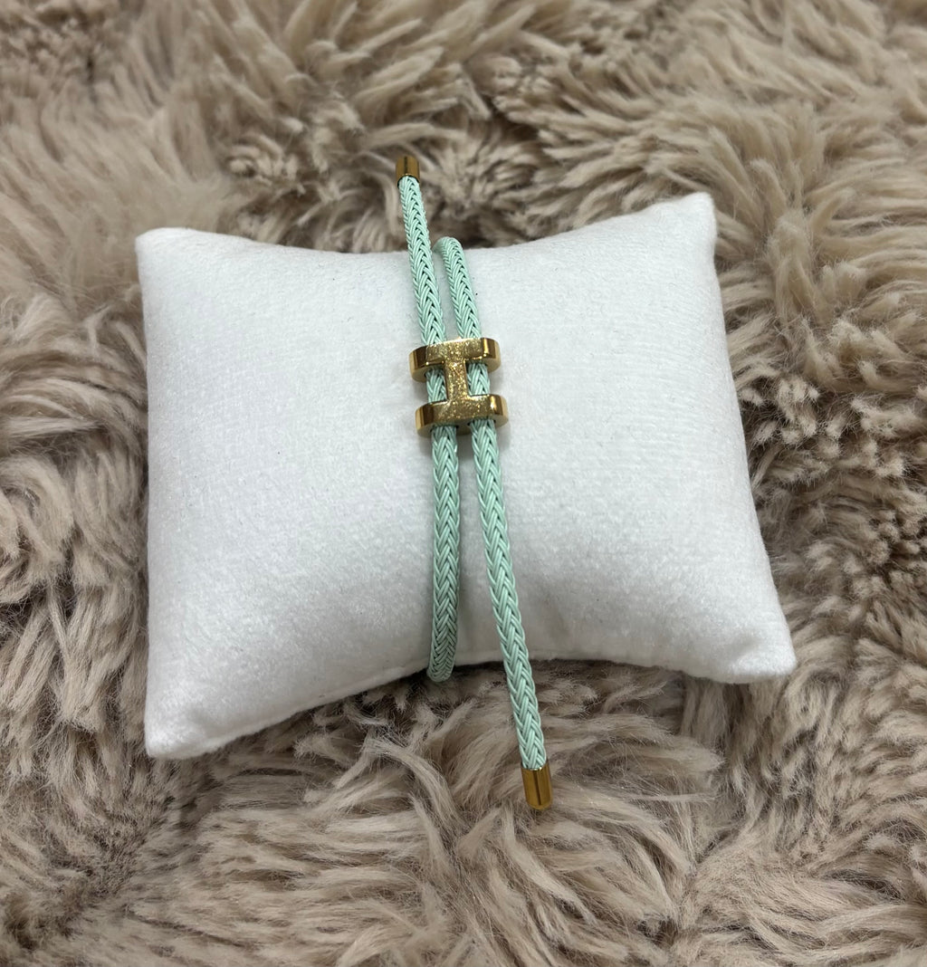 Bracelet cordon ajustable