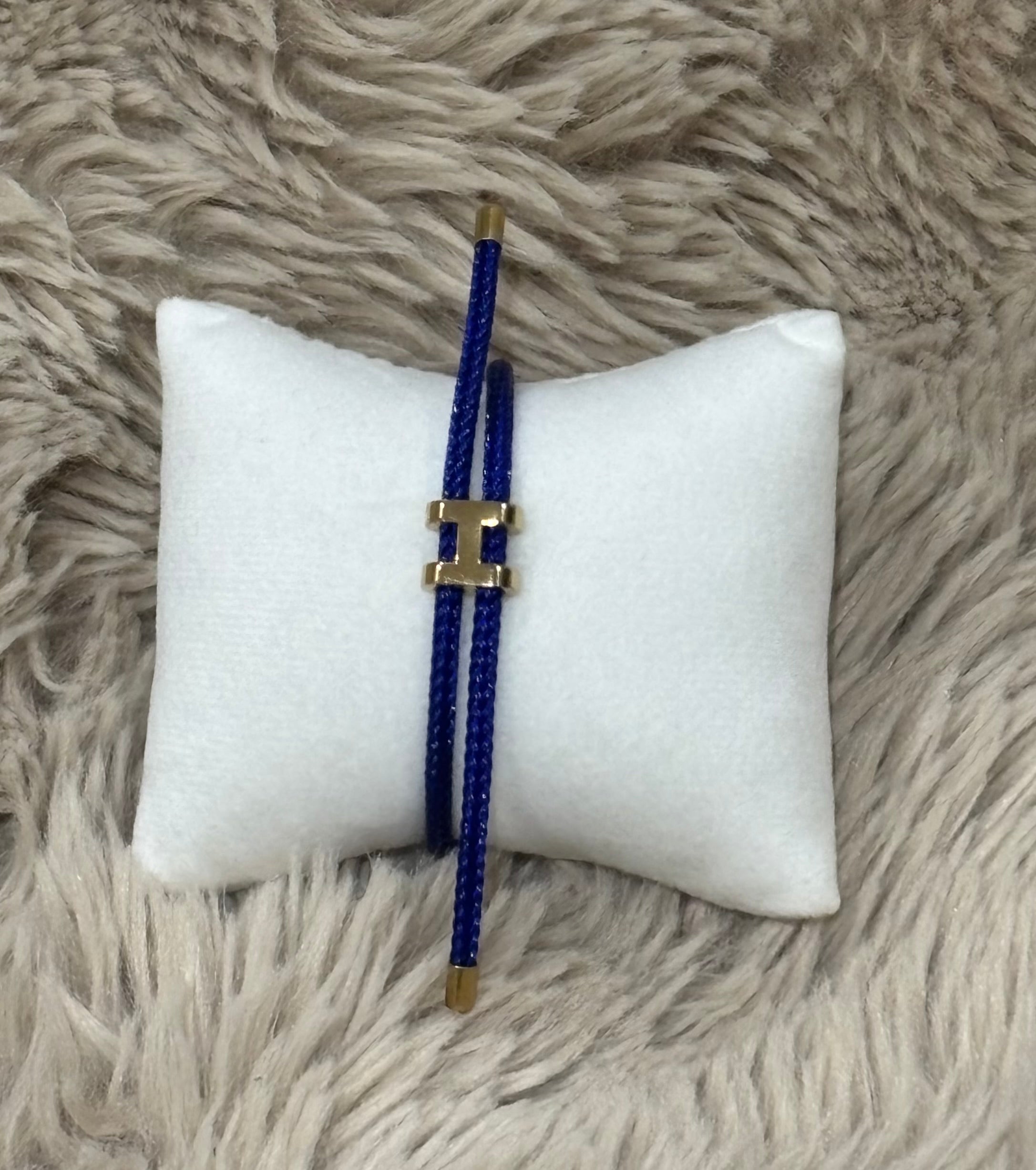 Bracelet cordon ajustable